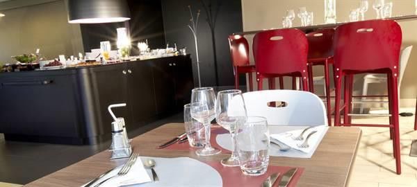 Campanile Lille Est - D'ascq Hotel 3*